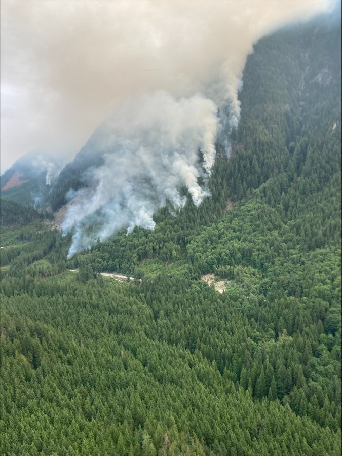 UPDATE Davis Lake Fire Closure of Lost Creek and Sylvester Forest