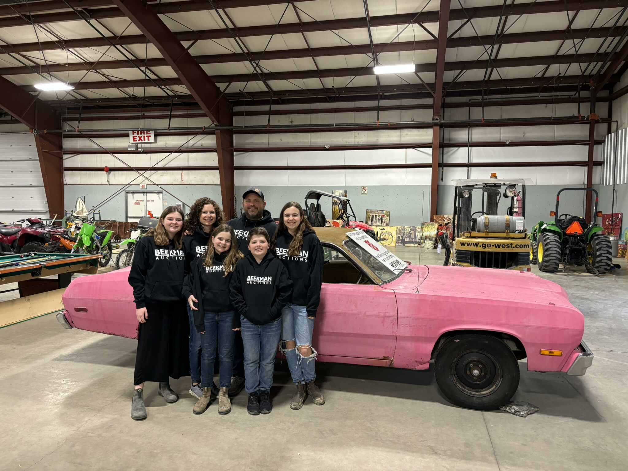 UPDATE Chilliwack’s Iconic Landmark, The Pick a Part Pink Car Up For