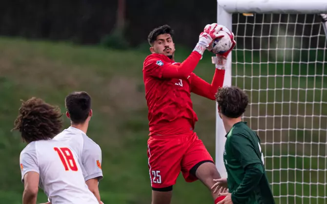 UFV Soccer Goalie Makes Pro Soccer History