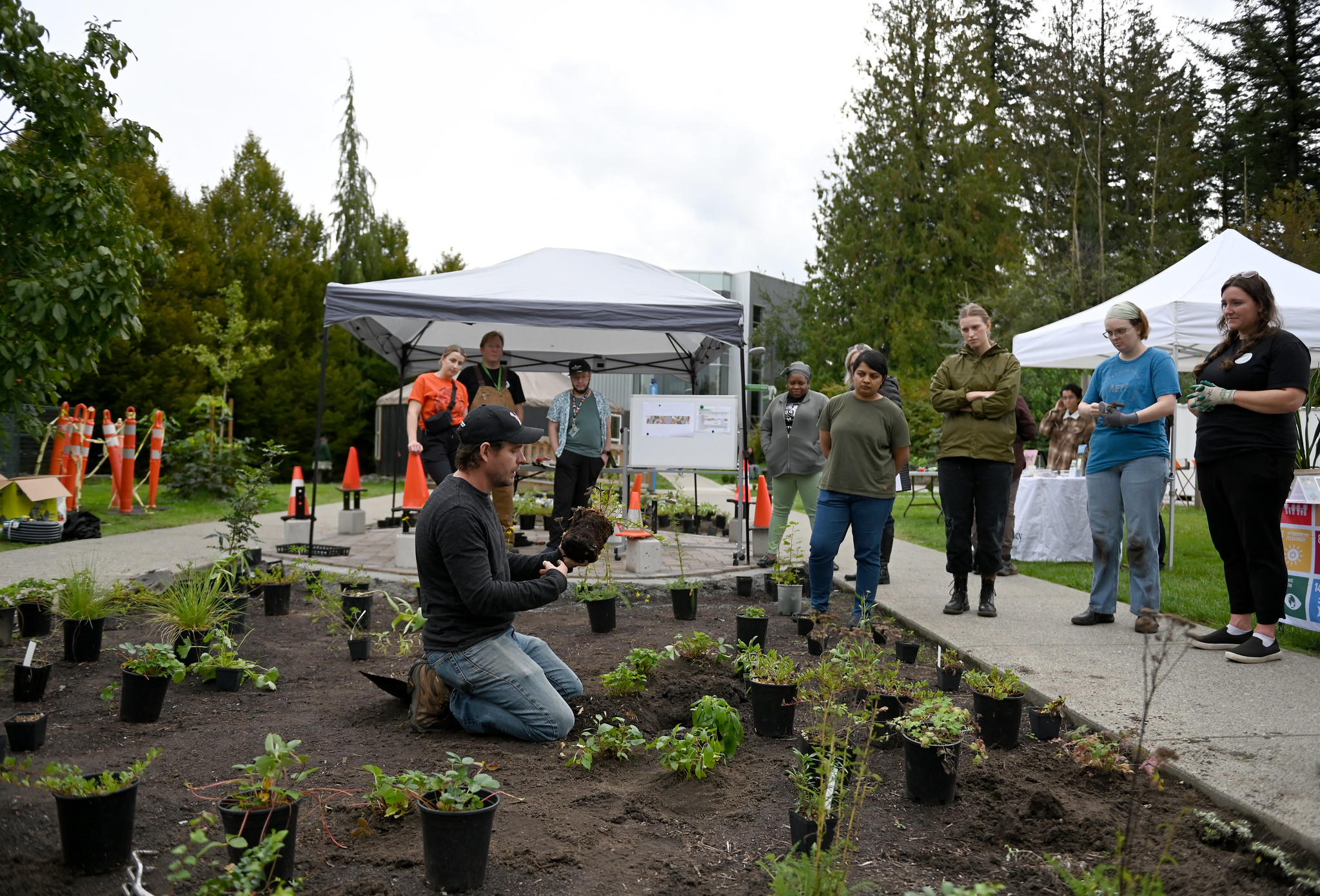 UFV Chilliwack Science Café Presents – Healthy Planet, Healthy People – March 18